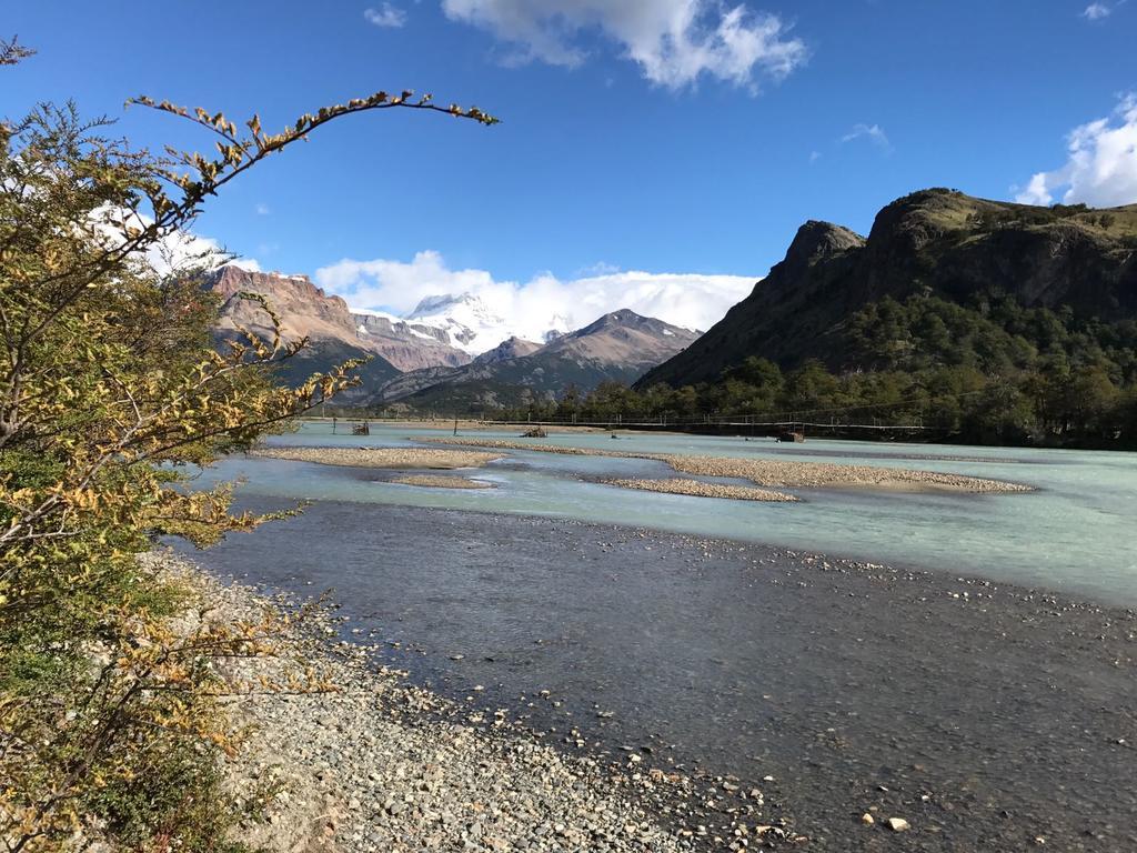 Camping Rio De Las Vueltas Эль-Чальтен Экстерьер фото